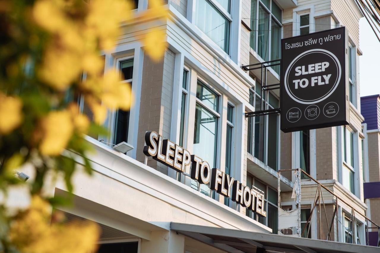 Sleep To Fly Hotel & Hostel Suvarnabhumi Airport Bangkok Exterior foto